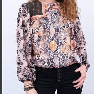 Ivy Jane - Snake Mix Print Top